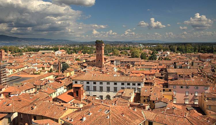 Die wertvollsten Denkmäler der toskanischen Stadt Lucca
